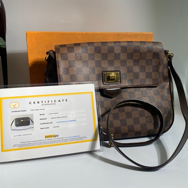 Túi LV khoá vuông sz30