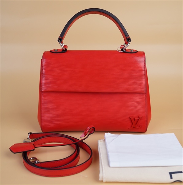 Túi LV Clunny đỏ +