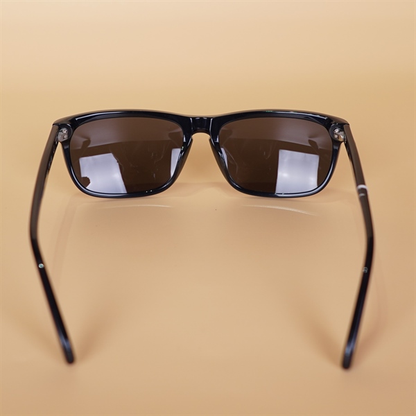 Kính CK đen trơn KG+