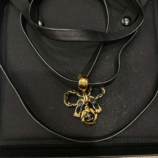 Dây chuyền Chanel da KG+