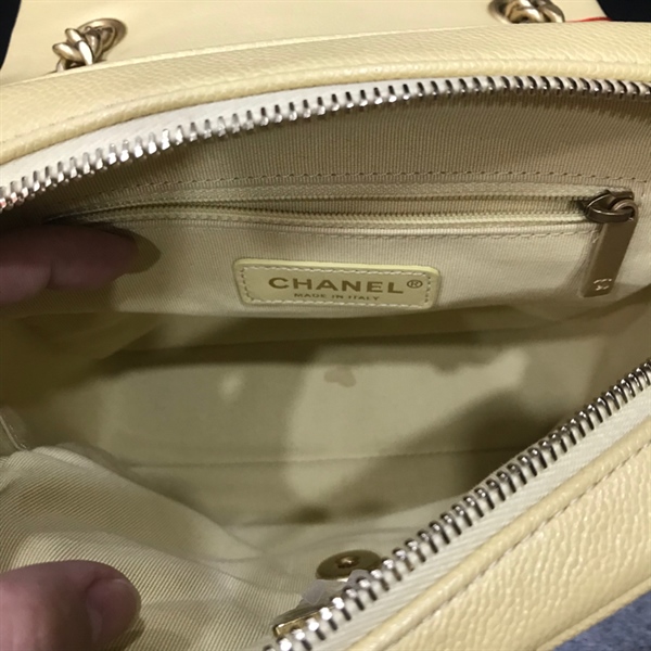 Balo Chanel màu vàng bơ KG+