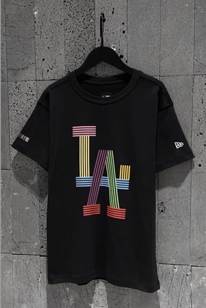 Áo LA chữ màu KG+