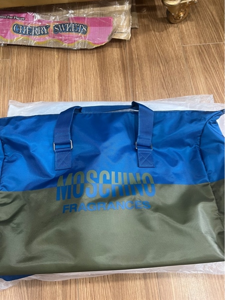 Túi moschino du lịch +