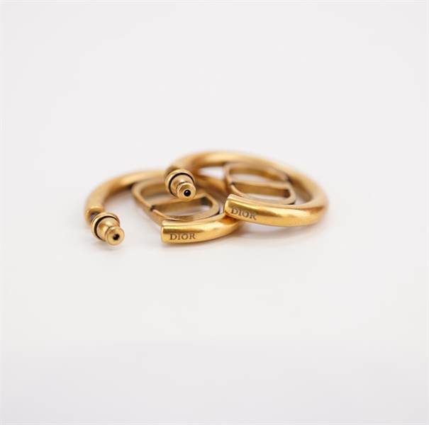 Bông tai Dior vàng đồng KG+