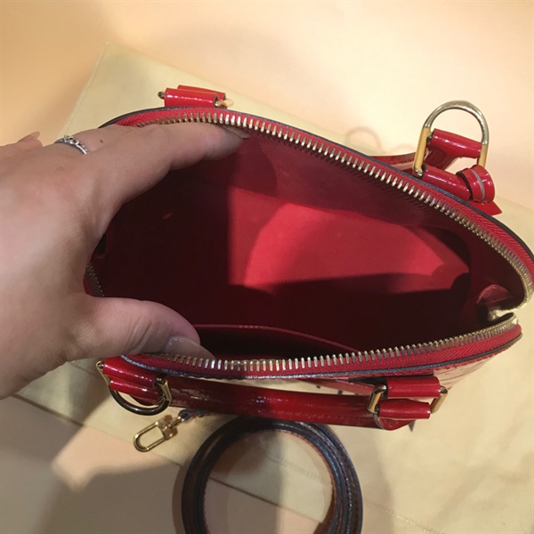 Túi LV Alma Đỏ