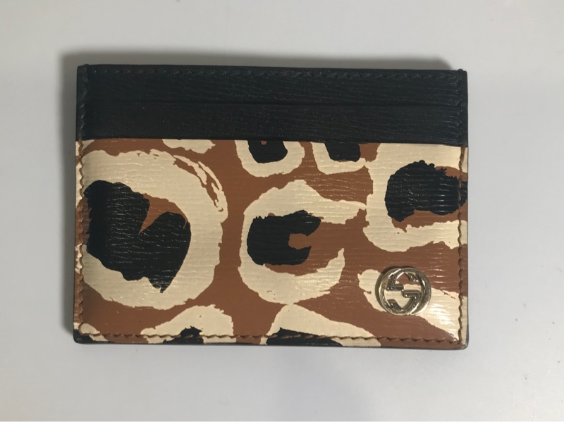 Ví GG nâu đen KG+