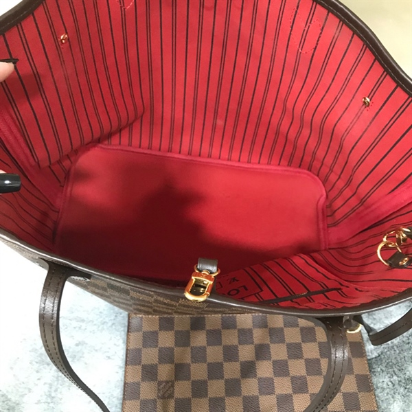 Túi Neverfull lòng đỏ kèm pound +