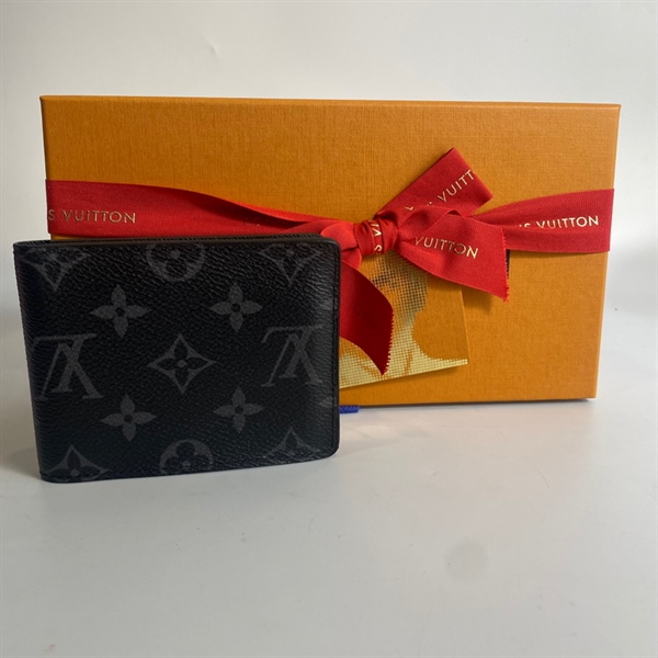 Ví Lv đen +