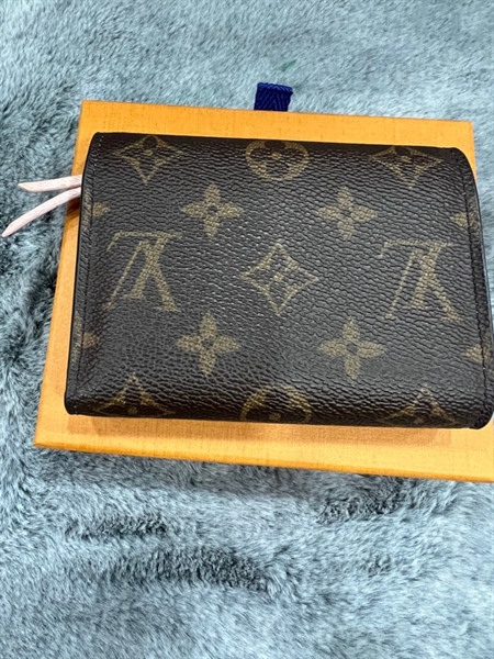 VÍ LV nút hồng lòg hồng