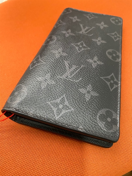 Ví LV Dài Gập Đôi Nâu+