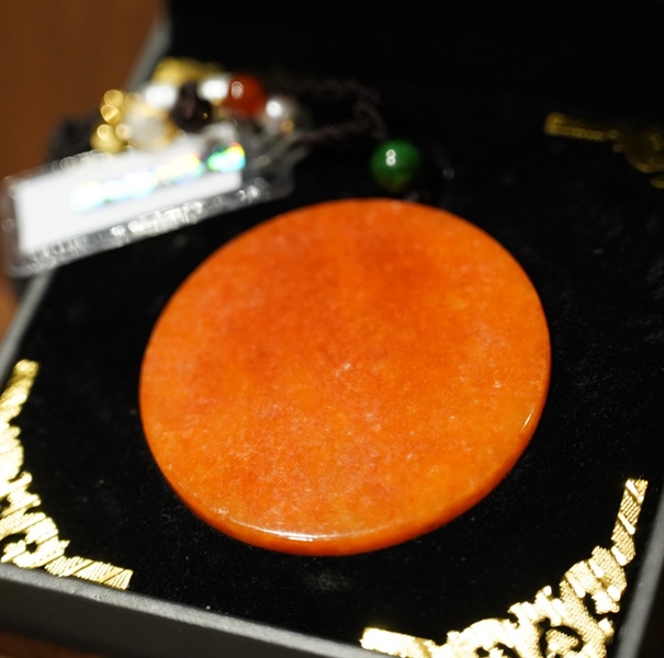 Mặt cẩm huyết 333395 +