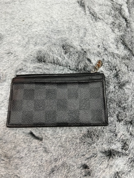 Ví LV ô vuông đen +