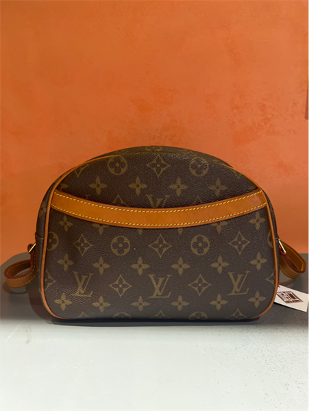 Túi LV hoa nâu viền quây vàng ++