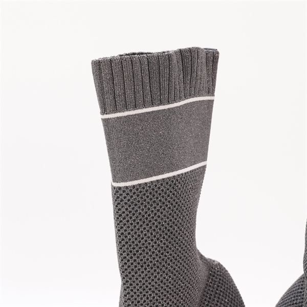 Giày Versace lấp lánh +