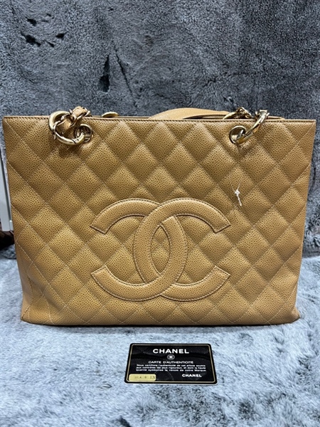 Túi Chanel lớn màu vàng kem KG+
