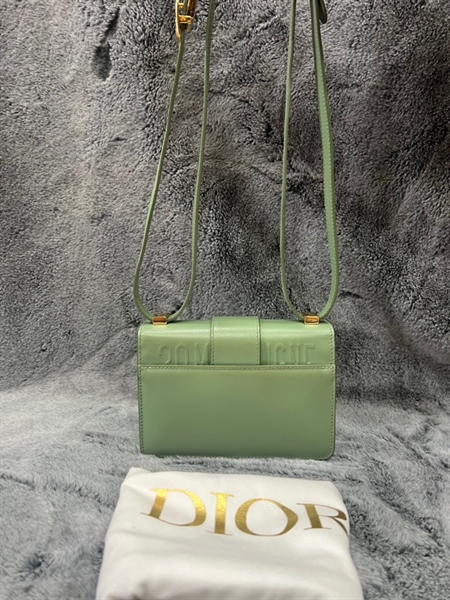 Túi Dior xanh khóa vàng +