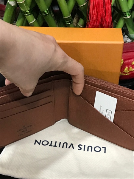 Ví LV Gập 2 Hoa Nâu +