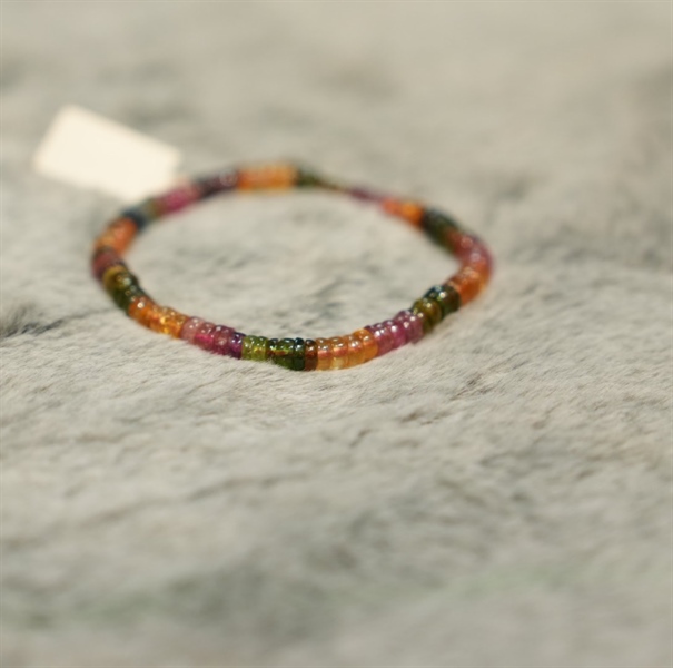 Vòng tay Tourmaline bánh xe +