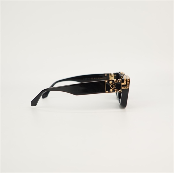 Kính LV đen viền vàng KG+