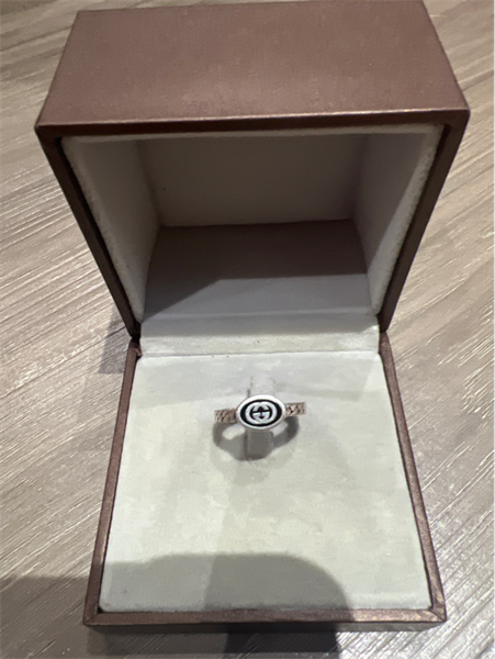 Nhẫn GC mặt hình tròn KG+