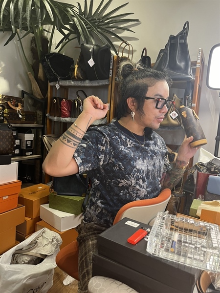 Áo Thun LV Hoa Vân+