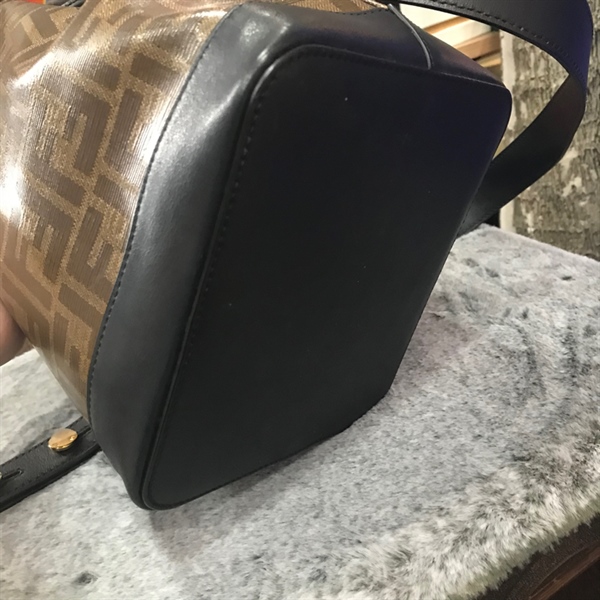 Túi Nano nóe Fendi 1925 nâu phối da đen KG+