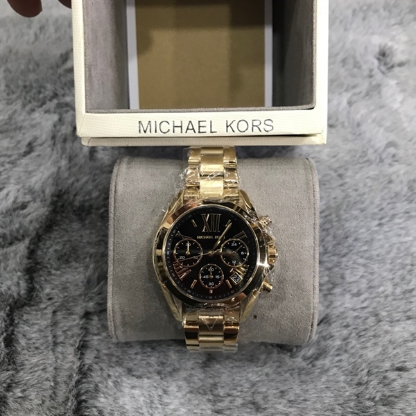 Đồng hồ MK mặt đen dây vàng +