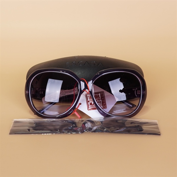 Kính Escada Gọng Tím đen KG+