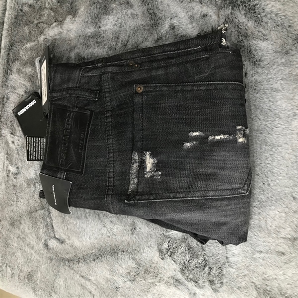 Quần Jean Cào Dsquared2 Đen Size 42 KG+