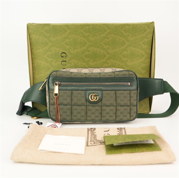 Túi GG màu xanh nhạt KG+