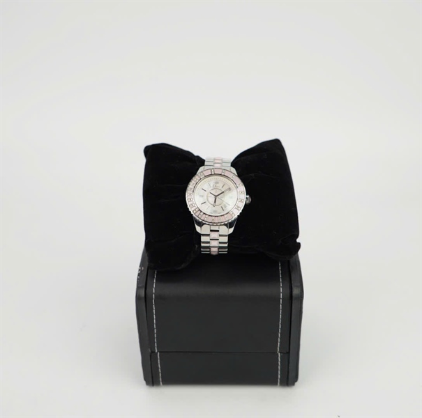 Đồng hồ Dior mặt tròn đính kim cương phối hồng KG+