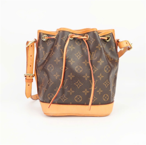 Túi LV dây rút hoa nâu size 18 ++