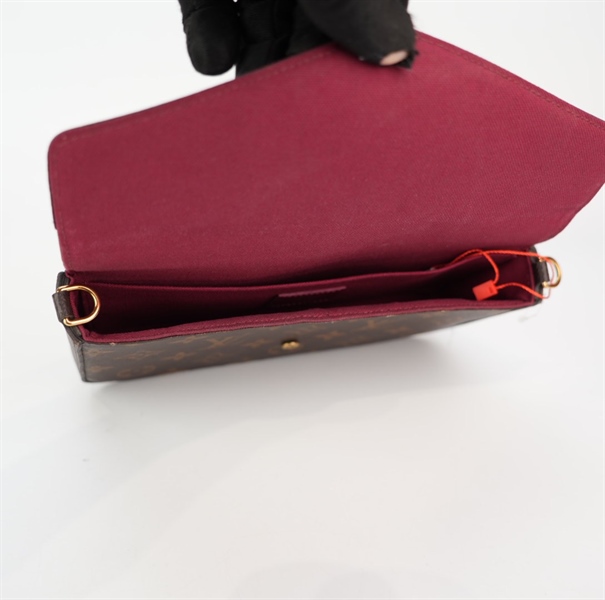 Túi LV hoa nâu nút vàng TB +