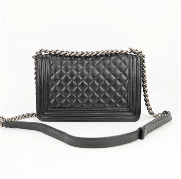 Túi Chanel chữ nhật màu đen size 26 ++