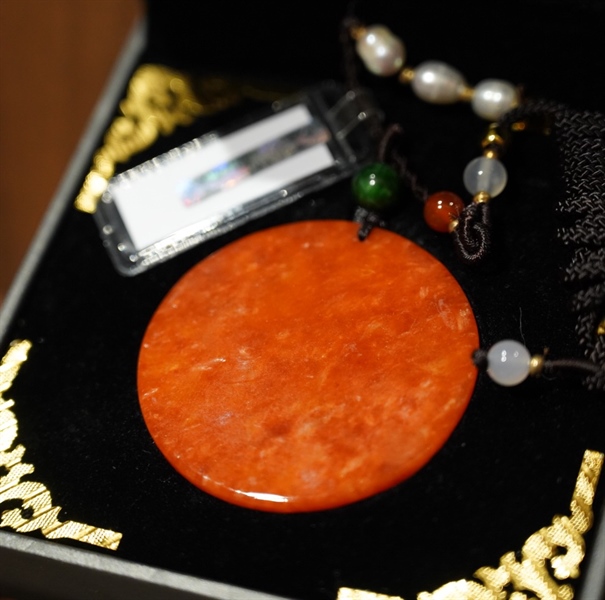 Mặt cẩm huyết 542235 +