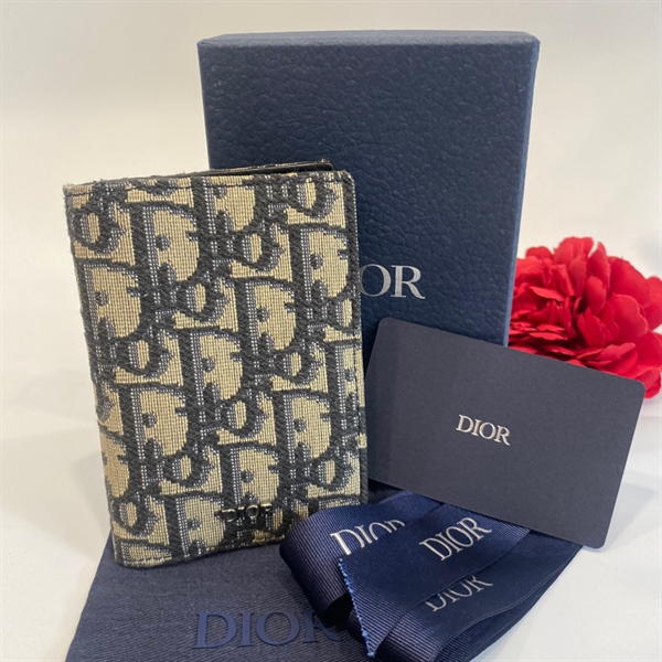 Ví Dior gập 2 KG +5