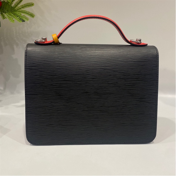 Túi LV đen dây xanh KG+