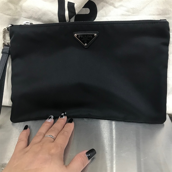 Túi Clutch Prada Đen+