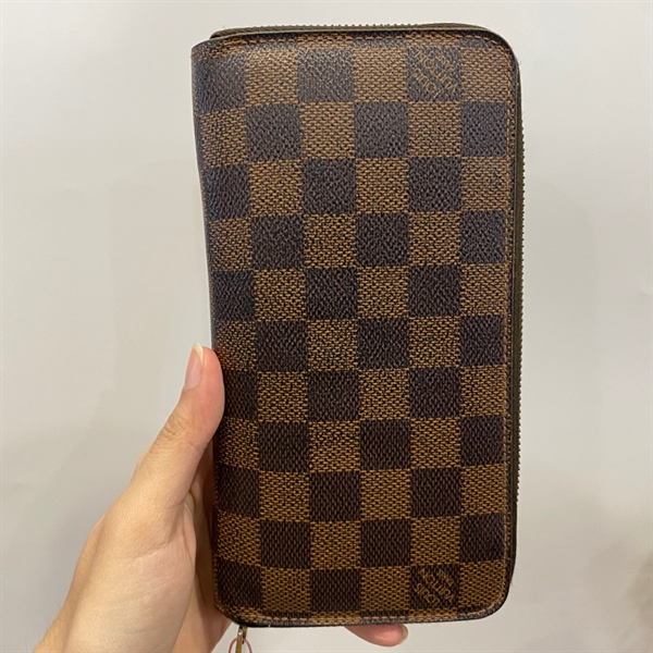 Ví LV ô vuông nâu