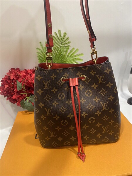 Túi LV lòng đỏ KG+