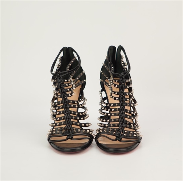 Giày Christian Louboutin đen gắn đinh size 36 1'2 KG+