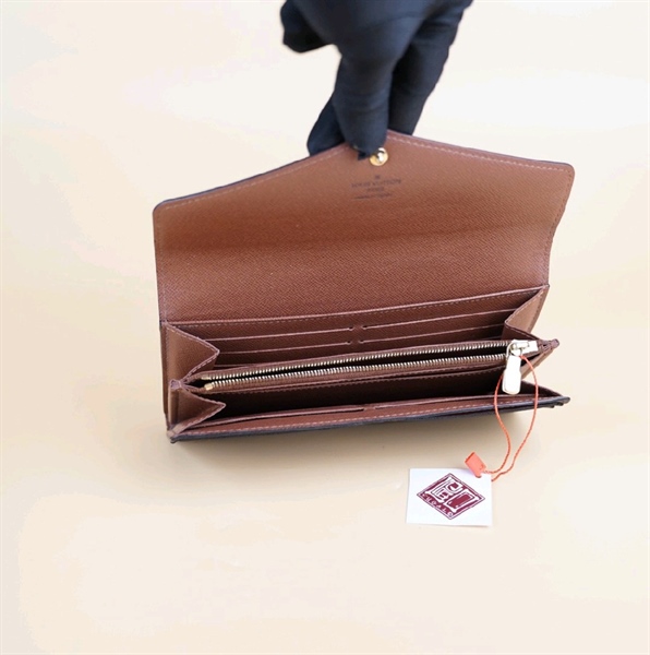 Ví dài LV hoa nâu nắp gập +