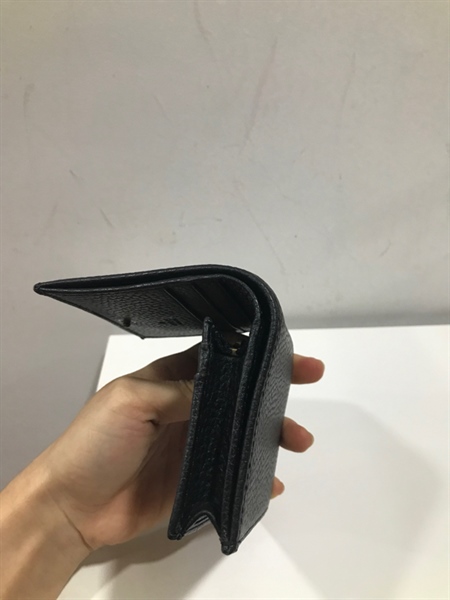 Ví GG Gập Đôi Đen Hình con bướm+