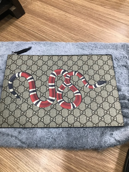 Túi Clutch GG xám con rắn đỏ 31cm KG+