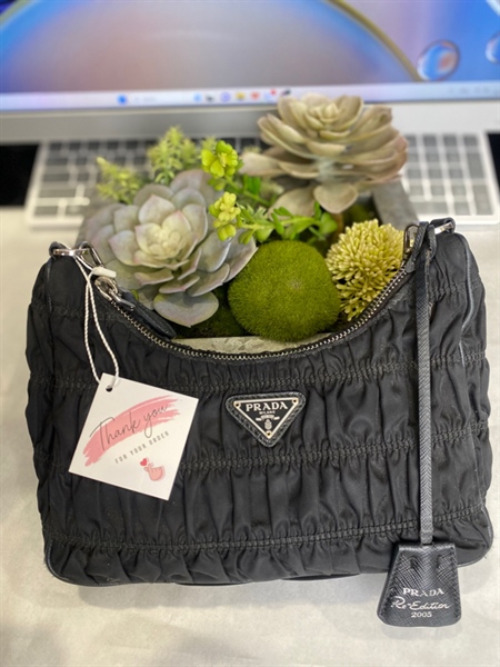 Túi Prada KG