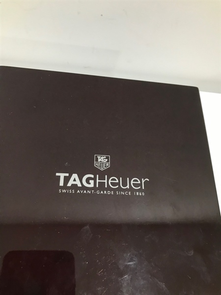 DH Tagheuer Viền Vàng Mặt Trắng KG+