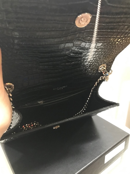 Túi YSL tua rua đen+