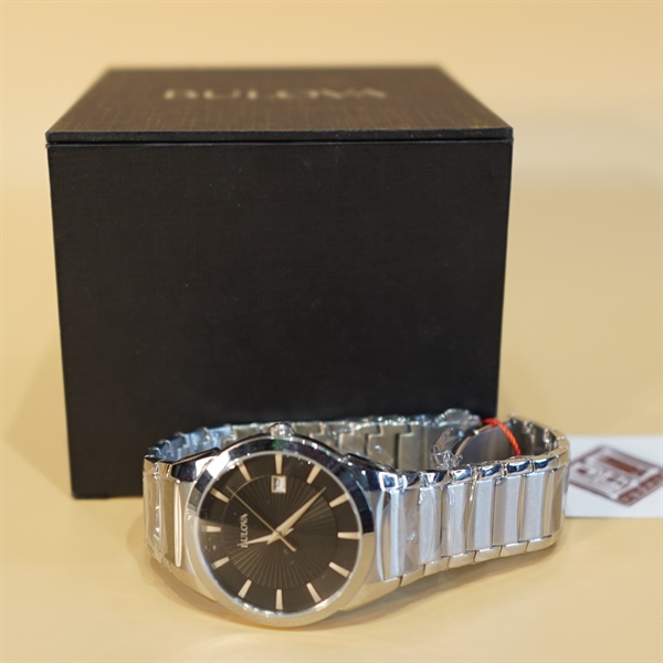 Đồng hồ nam Bulova mặt tròn KG+