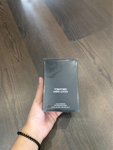 Nước hoa Tomford đen KG+