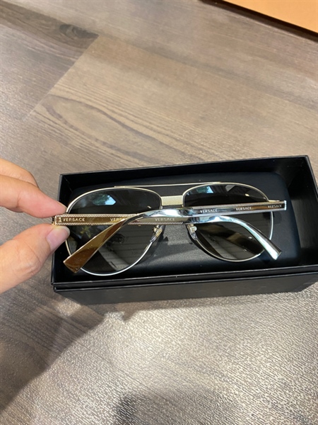 Kính Versace vàng KG+